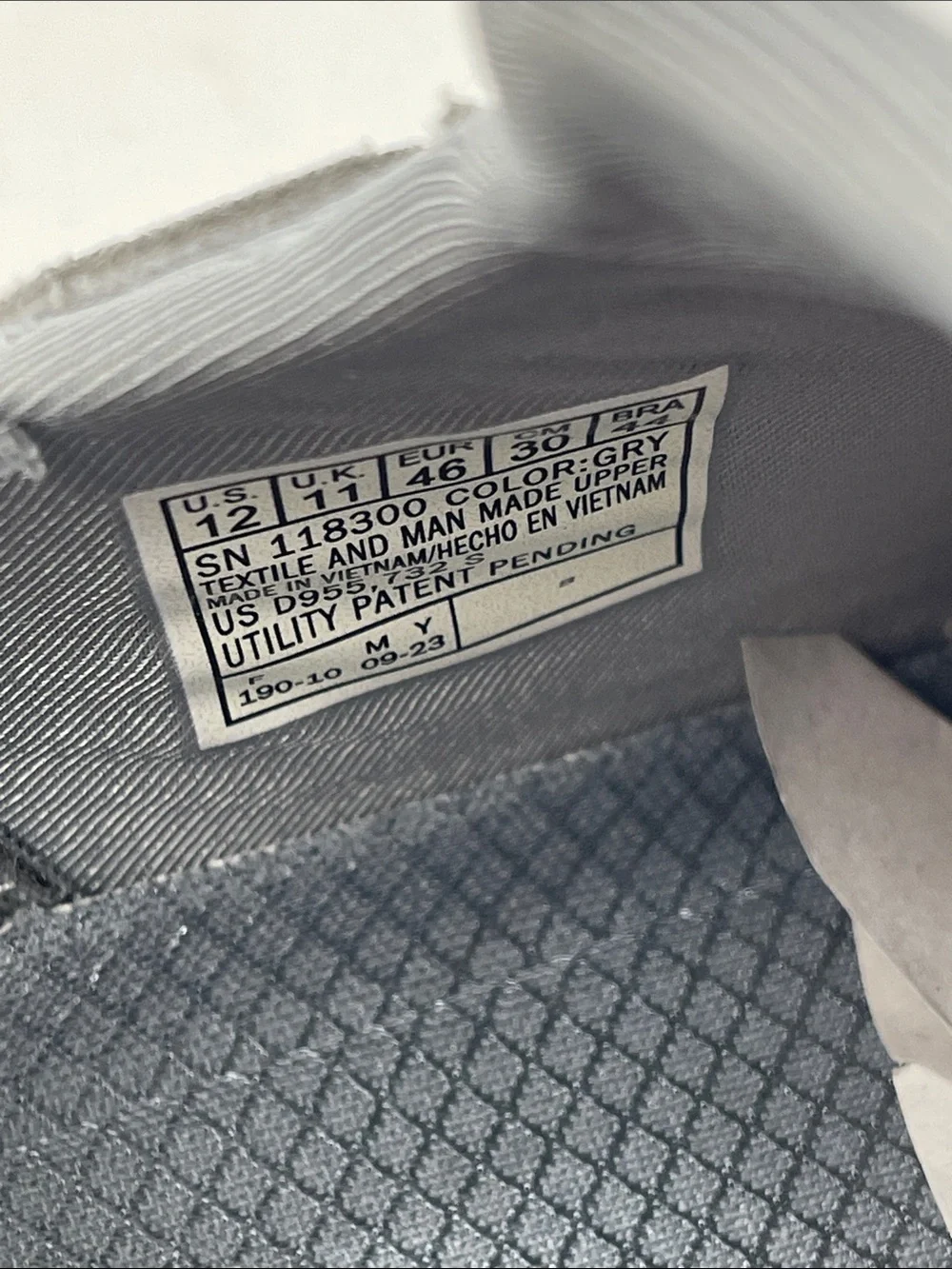 Skechers slip athletic